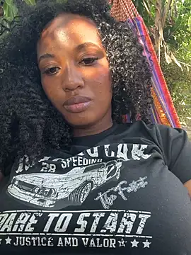 BlackityBae online show from April 17, 8:34 pm