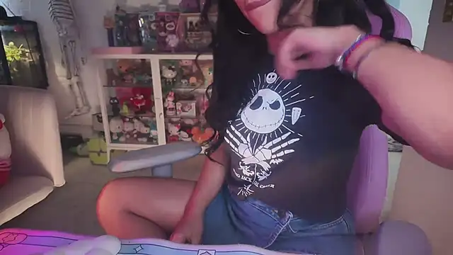 kaithra online show from April 22, 10:00 pm