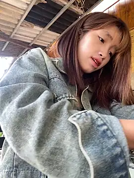 Snapshot of 2k7-sex chatting on December 3, 4:31 am 2k7-sex online show from December 3, 4:31 am