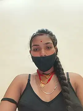 Snapshot of Bhumika_Love chatting on July 7, 9:35 am Bhumika Love online show from July 7, 9:35 am