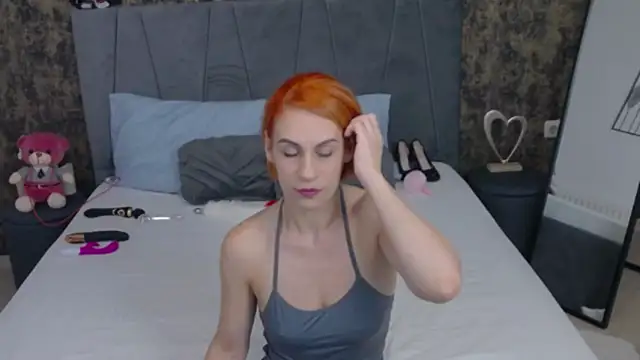 Snapshot of AmberMinxy chatting on November 22, 6:23 am AmberMinxy online show from November 22, 6:23 am