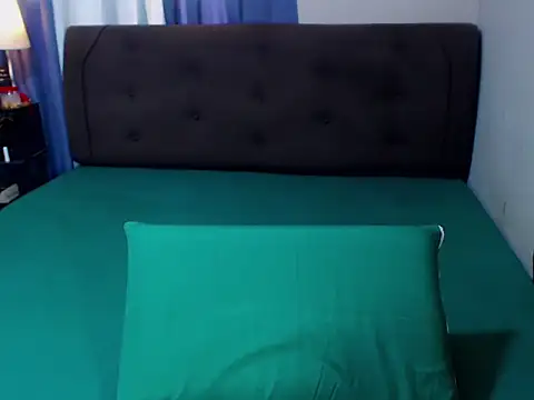 amalia92 online show from November 28, 5:43 am