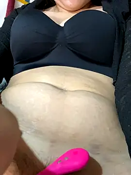 kitty-20x online show from November 3, 9:59 pm