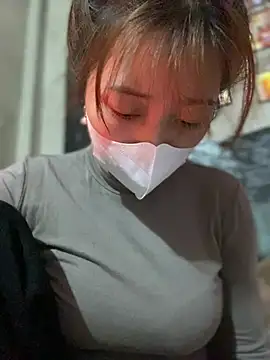 kitty-20x online show from February 8, 3:37 pm