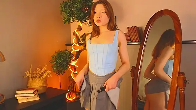 JanelAkerley online show from October 29, 4:04 am