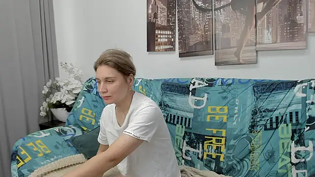 Tenderly Sophie online show from November 7, 2:22 am