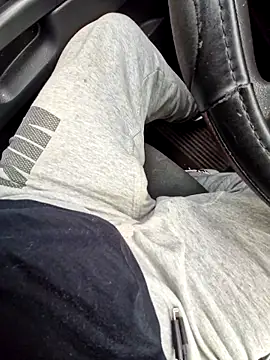 Djemi 7 online show from February 25, 9:19 am