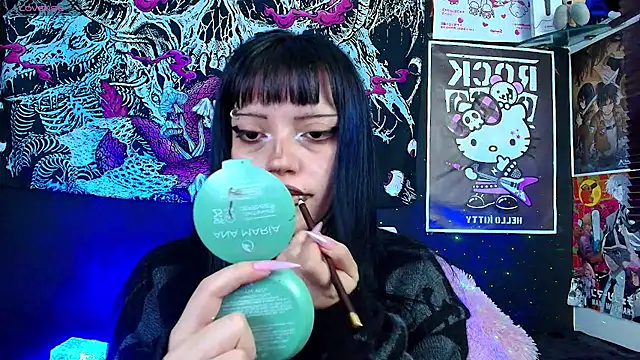 Snapshot of GothGaby chatting on November 12, 3:07 am GothGaby online show from November 12, 3:07 am