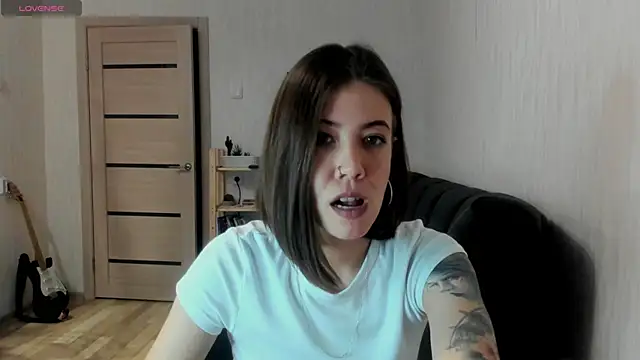 twinkle rosie online show from November 17, 11:27 am