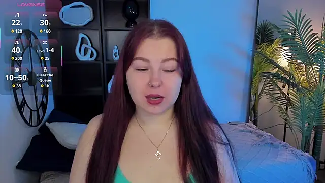 EffyBlush online show from November 8, 1:33 pm