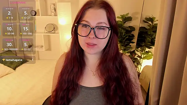 EffyBlush online show from November 16, 1:28 pm