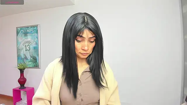 Snapshot of chloehanna chatting on May 3, 1:06 pm chloehanna online show from May 3, 1:06 pm
