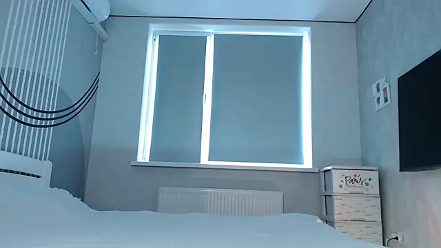 little paw  online show from April 10, 11:15 am