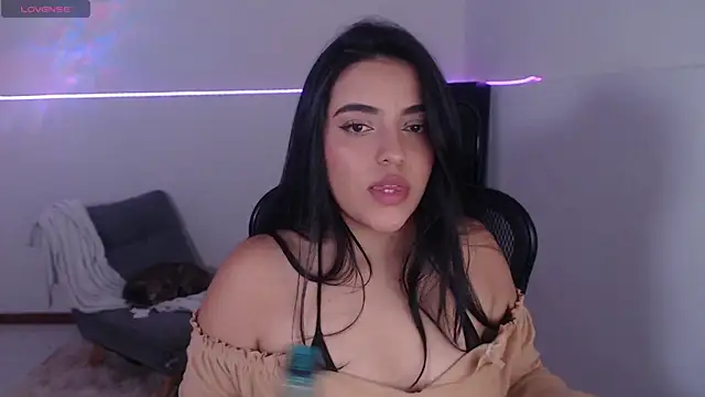 Snapshot of xambar_22x chatting on June 2, 2:46 am xambar 22x online show from June 2, 2:46 am