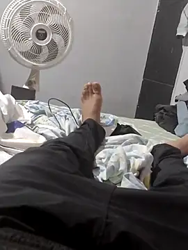 Gatoohottt online show from October 29, 1:57 pm