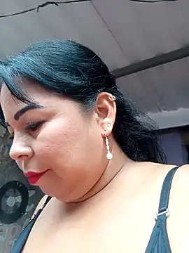 mother2-divorced online show from March 18, 1:36 pm