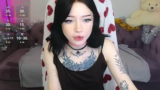 Emma Kirks online show from December 23, 10:35 am