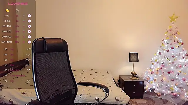 GwenSummers online show from December 9, 1:55 pm