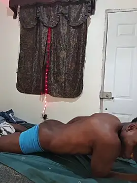 Snapshot of Suamyst_25 chatting on December 19, 6:59 pm Suamyst 25 online show from December 19, 6:59 pm