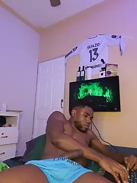 Snapshot of Suamyst_25 chatting on January 18, 4:27 am Suamyst 25 online show from January 18, 4:27 am