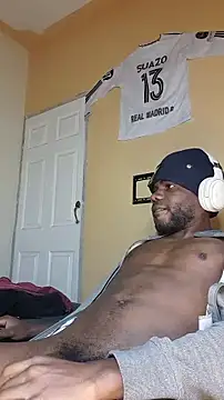 Snapshot of Suamyst_25 chatting on February 10, 5:06 pm Suamyst 25 online show from February 10, 5:06 pm