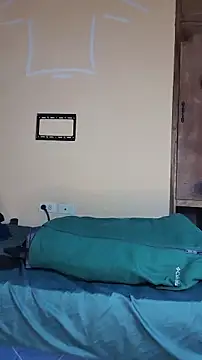 Snapshot of Suamyst_25 chatting on February 18, 7:21 pm Suamyst 25 online show from February 18, 7:21 pm