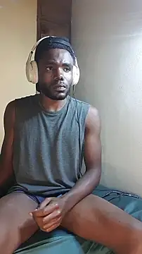 Snapshot of Suamyst_25 chatting on February 26, 4:11 am Suamyst 25 online show from February 26, 4:11 am