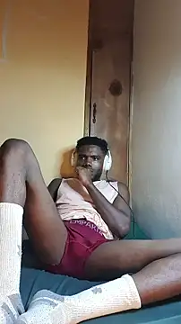 Snapshot of Suamyst_25 chatting on March 5, 4:41 am Suamyst 25 online show from March 5, 4:41 am