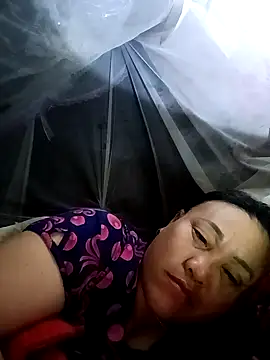 Snapshot of chich-bong chatting on November 20, 11:15 pm chich-bong online show from November 20, 11:15 pm