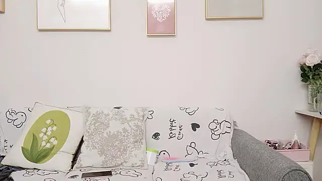 yuyan3929 online show from June 19, 1:10 am