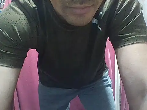 Snapshot of Krikri_sc chatting on August 9, 2:57 am Krikri sc online show from August 9, 2:57 am