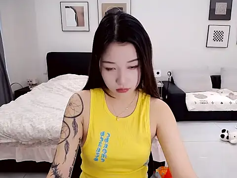 minnie-kk online show from October 23, 7:51 am