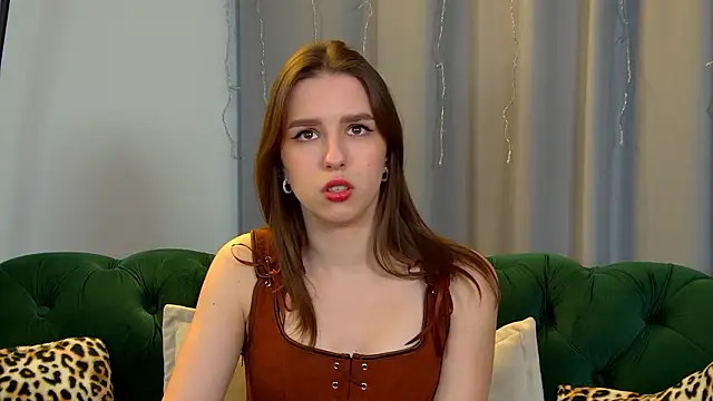 AliceAtkins online show from January 16, 6:39 am