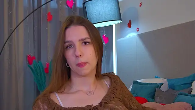 AliceAtkins online show from March 22, 6:17 am