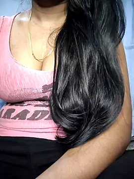 Ezabelljohn online show from April 21, 4:23 pm