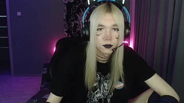 stiff boys online show from January 10, 6:20 pm