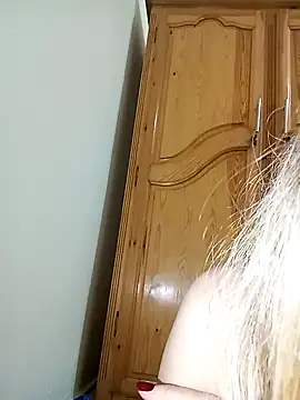 indilasixeey online show from January 14, 4:40 am