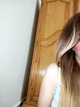 indilasixeey online show from April 3, 3:37 am