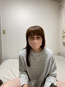 Snapshot of HONMONOHUUHU chatting on December 4, 3:54 pm HONMONOHUUHU online show from December 4, 3:54 pm