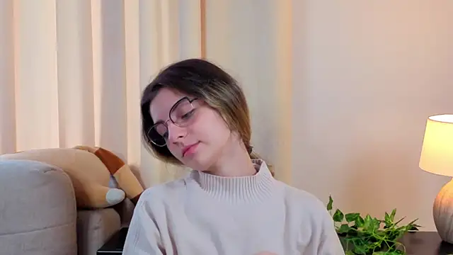 CasandraMickell online show from November 4, 7:18 am