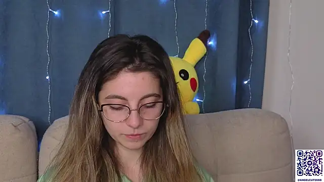 CasandraMickell online show from November 21, 8:51 pm