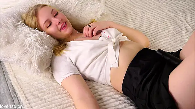 ElissaGlod online show from November 5, 12:27 pm