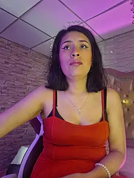 Roxanne Han online show from March 3, 12:33 pm