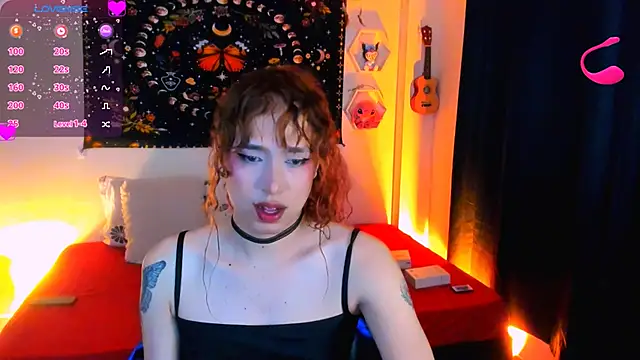 Snapshot of AdelineEsposito chatting on December 15, 3:11 am AdelineEsposito online show from December 15, 3:11 am