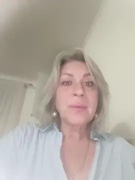 Snapshot of Anabel-455 chatting on October 28, 3:47 pm Anabel-455 online show from October 28, 3:47 pm