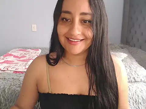 cute8smile online show from December 17, 3:51 pm