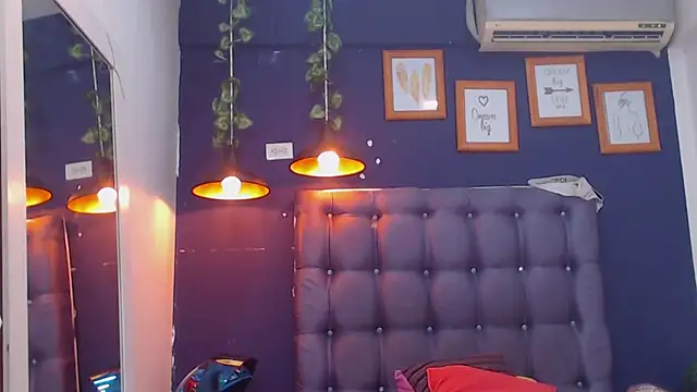 Lunatico x online show from October 29, 8:10 pm