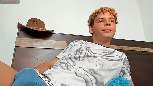 Daark Eros online show from November 13, 4:17 pm