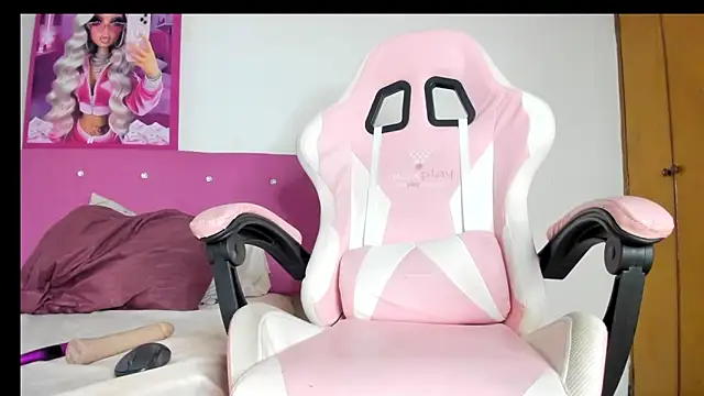 alahia66 online show from February 13, 1:01 am