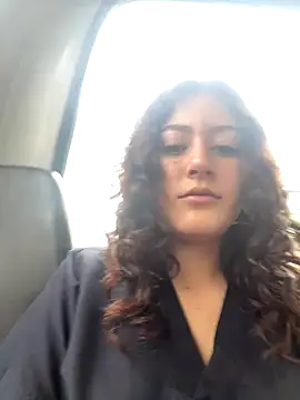 Amber rose outdoors online show from October 29, 4:09 pm